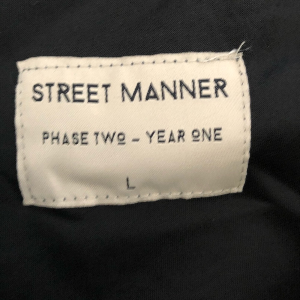 Bomber jacket - Picture 2 of 4
